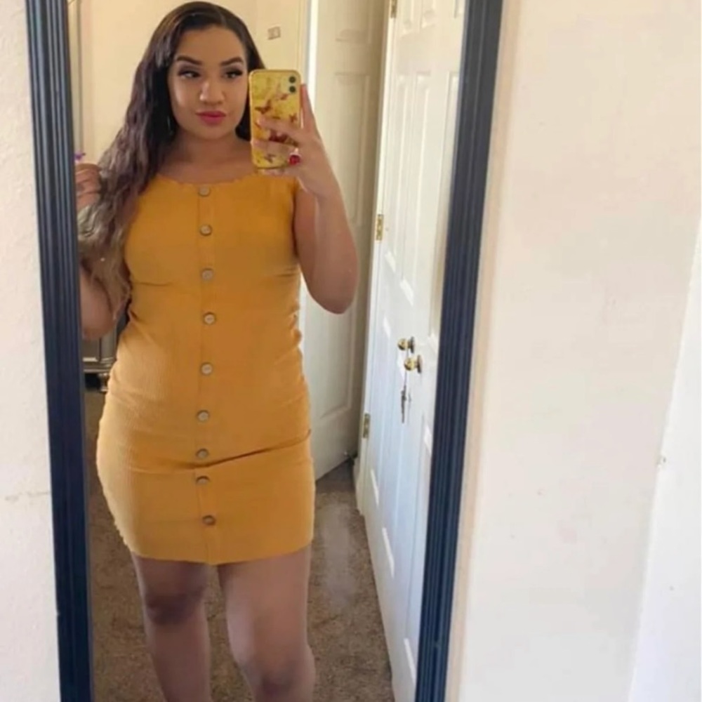 Yellow dress